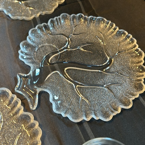 1960s Orchard Tree of Life Glass Plates and Cups Hostess Set. - Picture 5 of 10